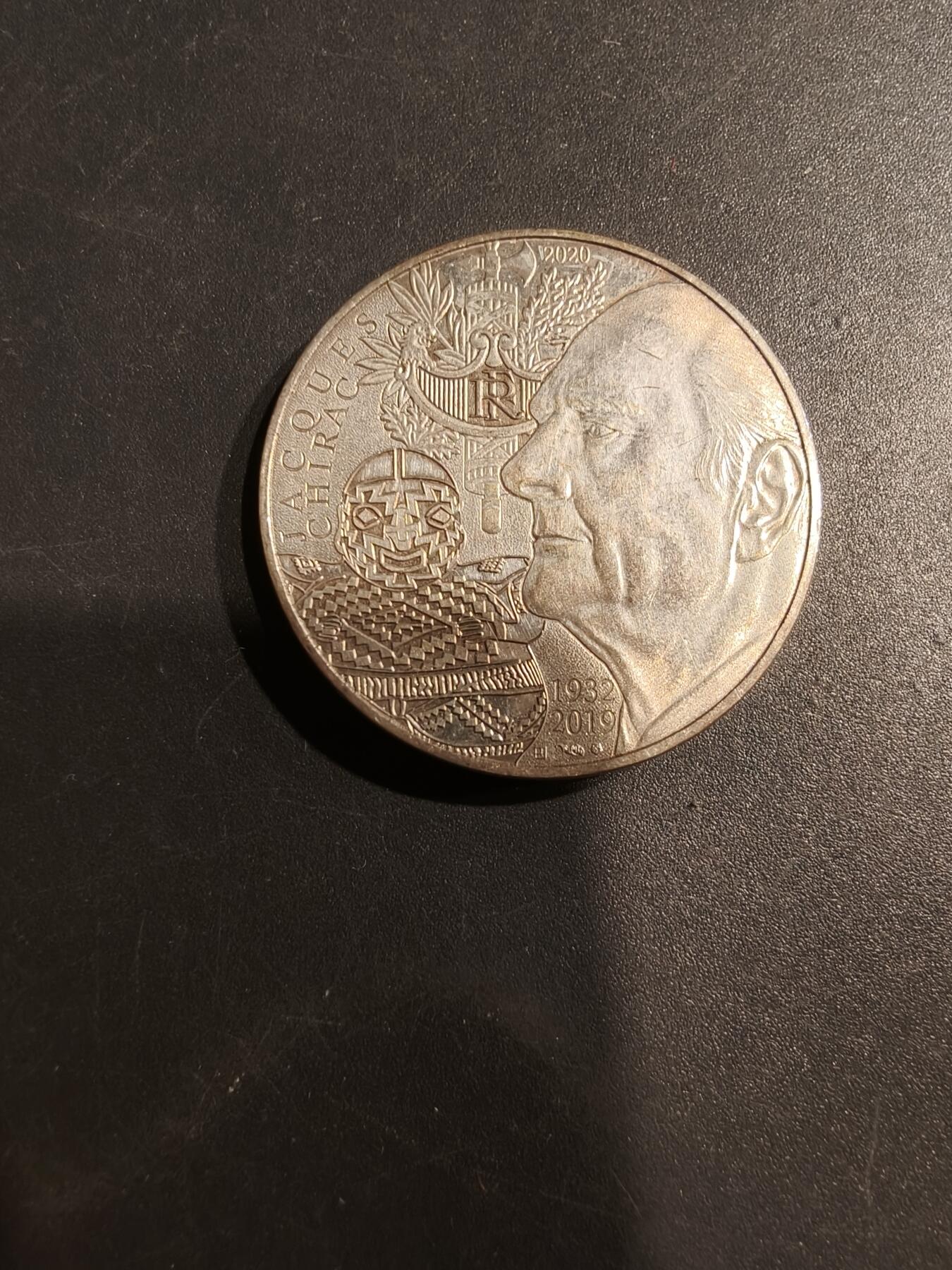 老王徽章第184期 法国希拉克总统纪念章    333银    16.9g