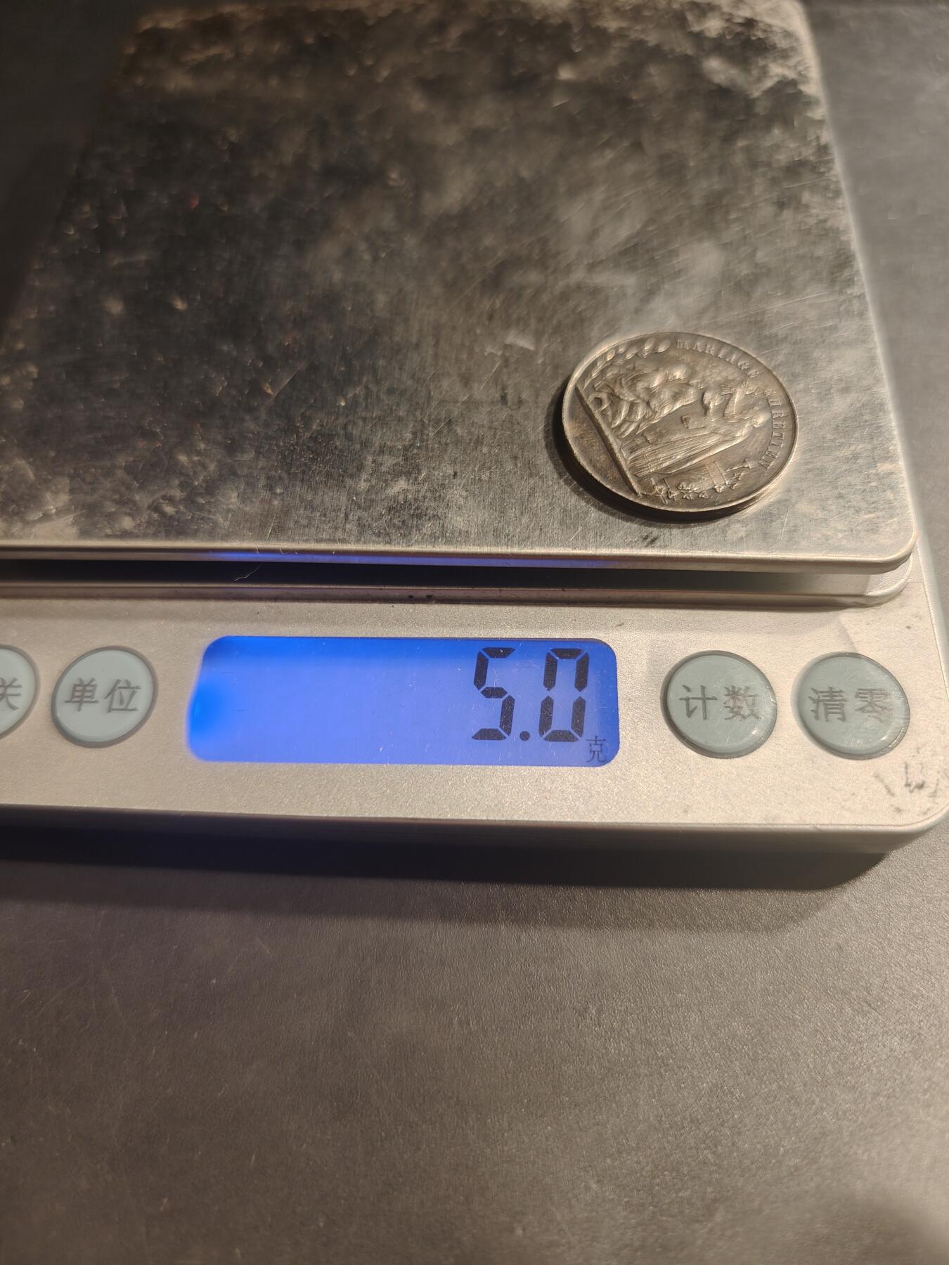 老王徽章第184期 法国婚章    蜜蜂银标950银     直径23mm     重量5g