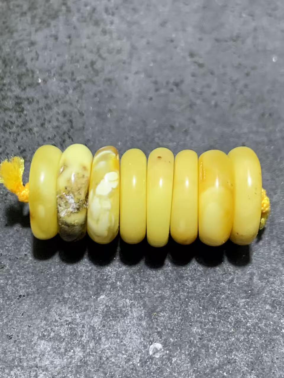 天然乌克兰蜜蜡随形通货隔片一组