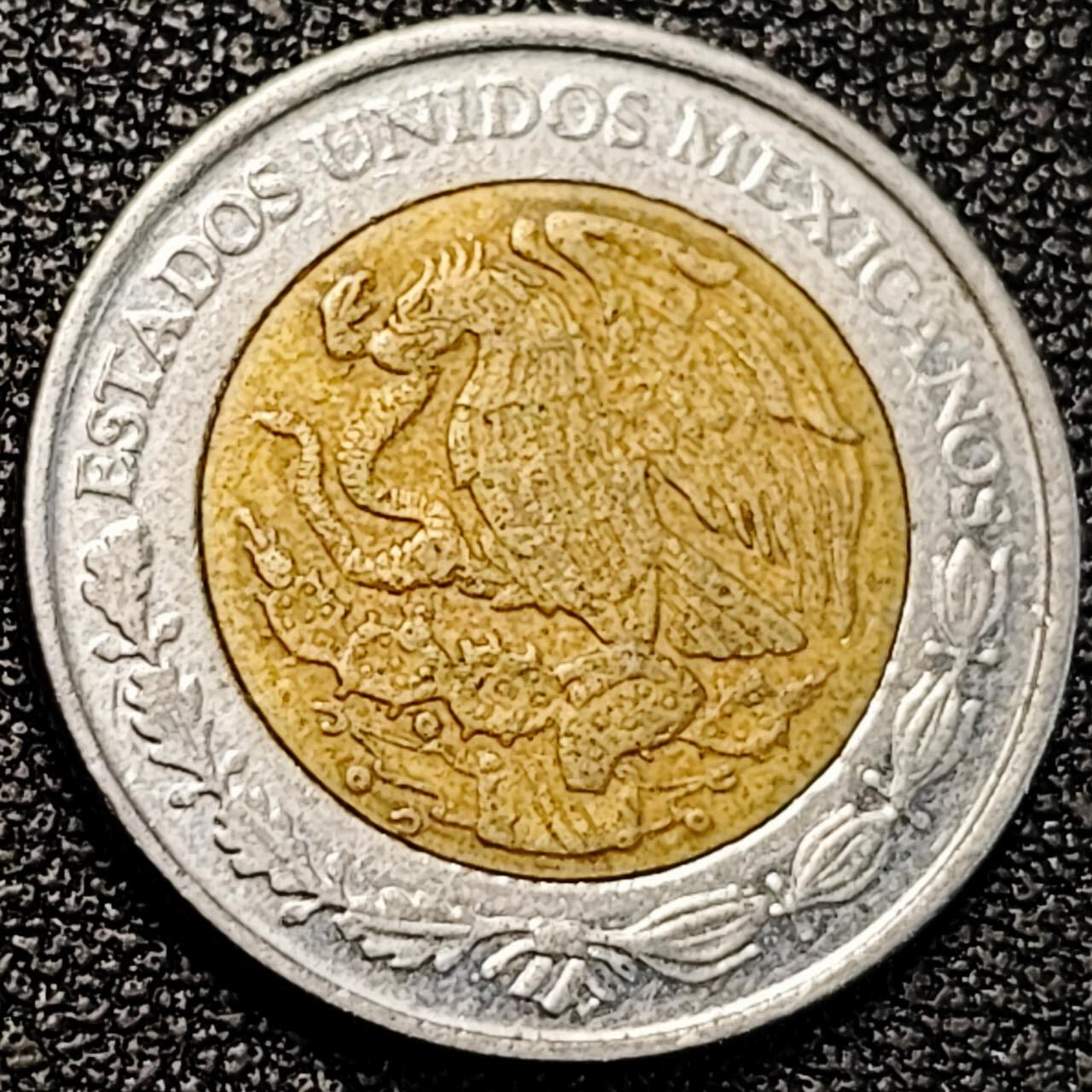 泉币菌-第195场- 新年快乐 新年第三场 本场拍品多 请提前出价 2001年 墨西哥1比索 21mm 双金属币