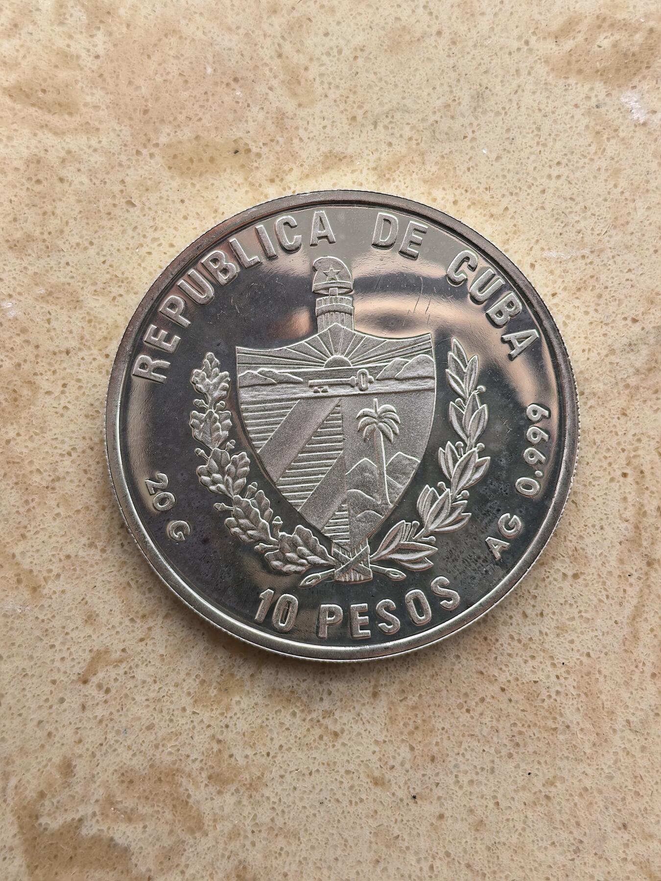 道一币馆币章第一百六十七场 古巴2002年雅典奥运会10比索精制银币  20g 999s