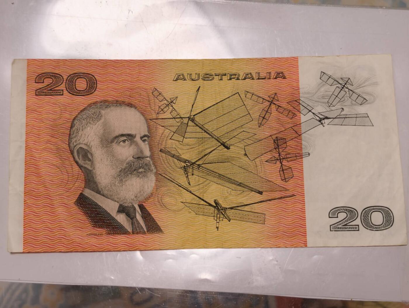 春节钱币瓷器清货捡漏拍场