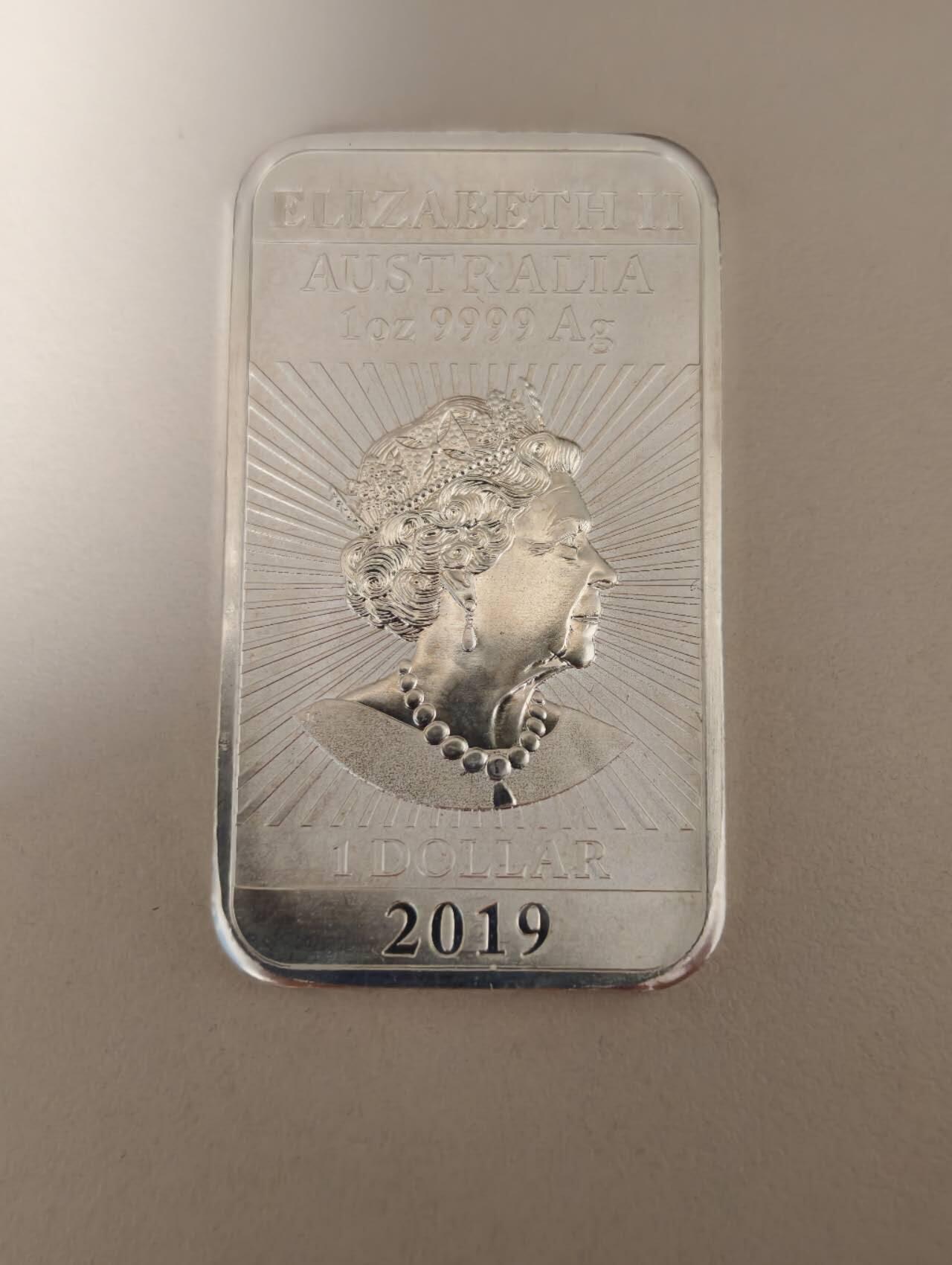 春节钱币瓷器清货捡漏拍场