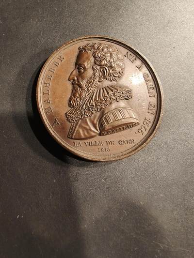 老王徽章第184期 - 法国诗人弗朗索瓦·德·马莱尔布大铜章     早期原铸无边铭    直径40mm    重量35.5g