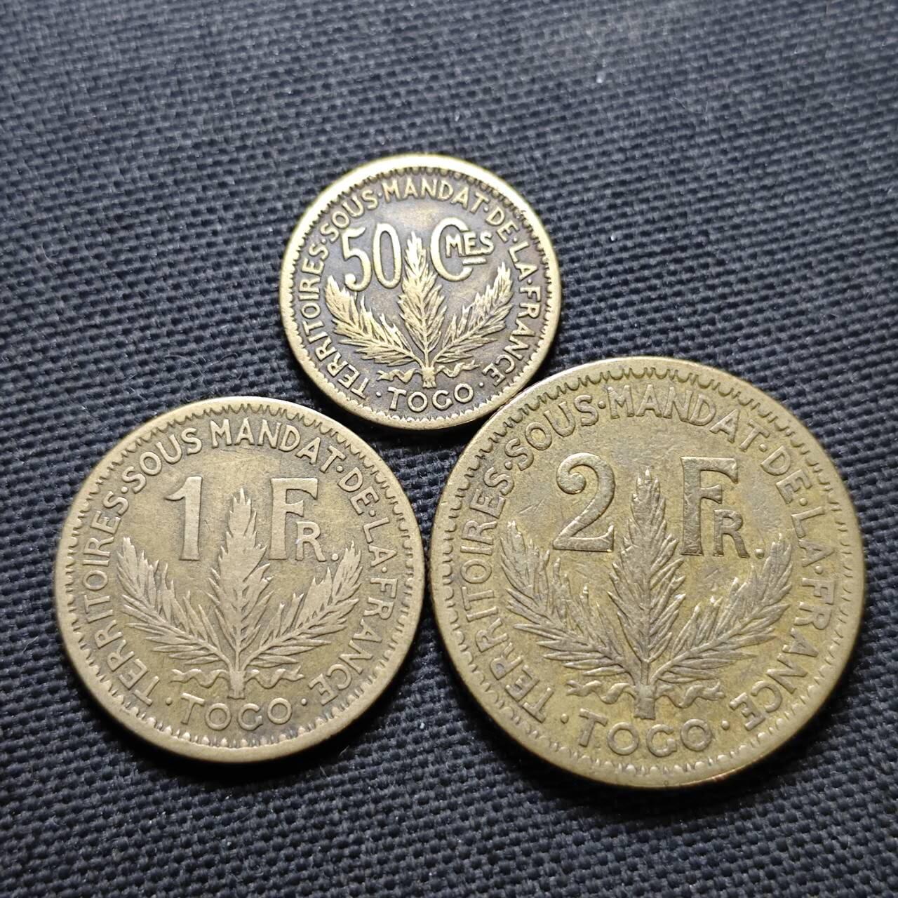 KK钱币收藏小铺  第397期 百期特怕（四拍之一） 2月预留时间 周末发货  1924法属多哥大小面值清年一套