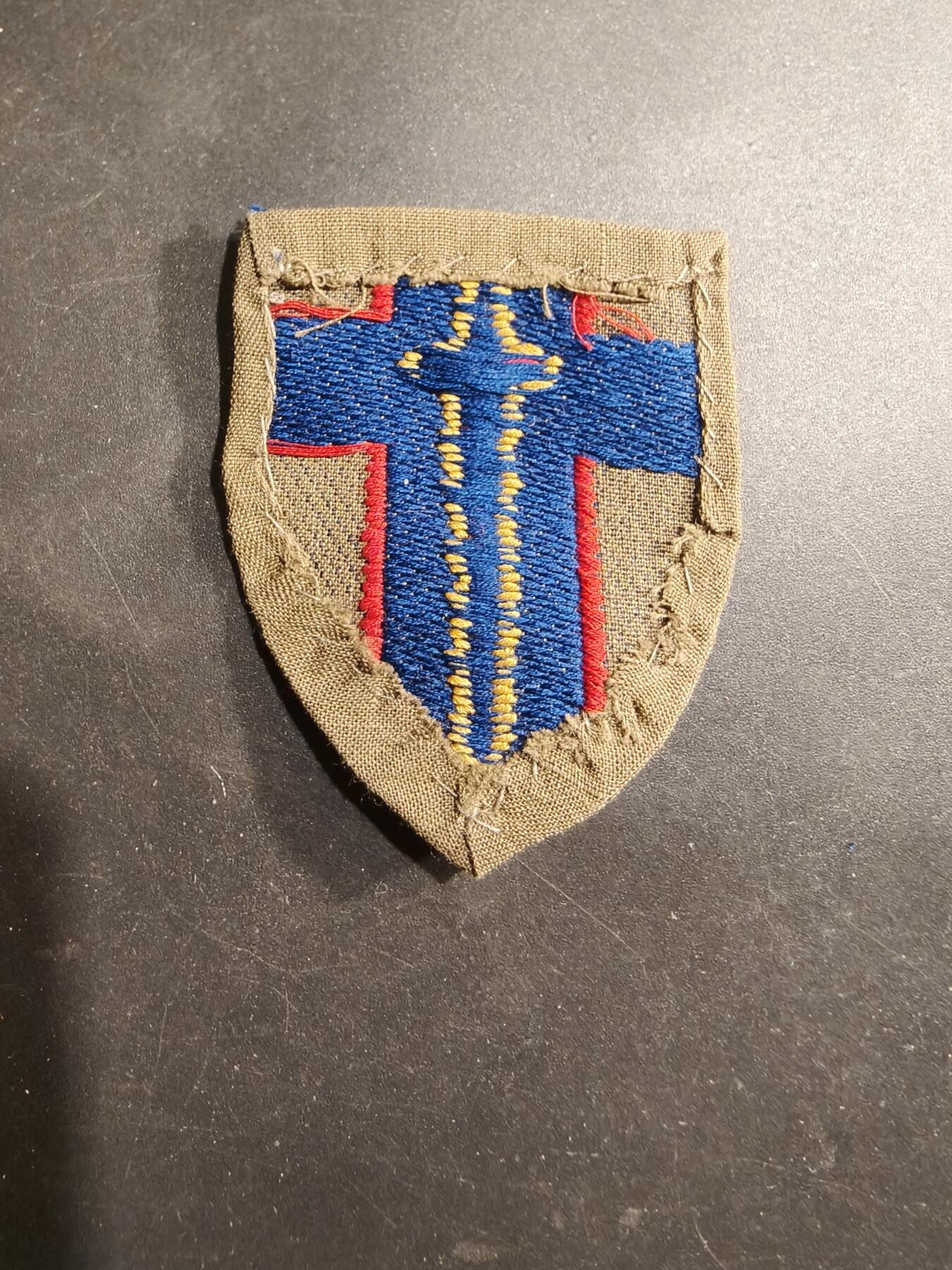 老王徽章第184期 二战英国陆军莱茵军团臂章