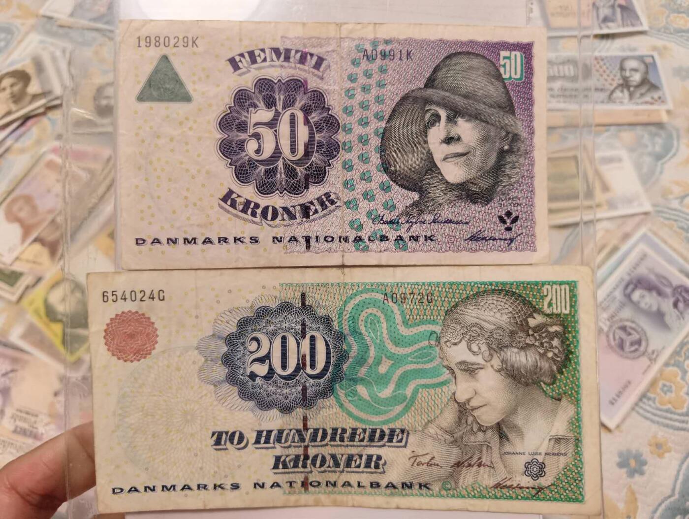 春节钱币瓷器清货捡漏拍场