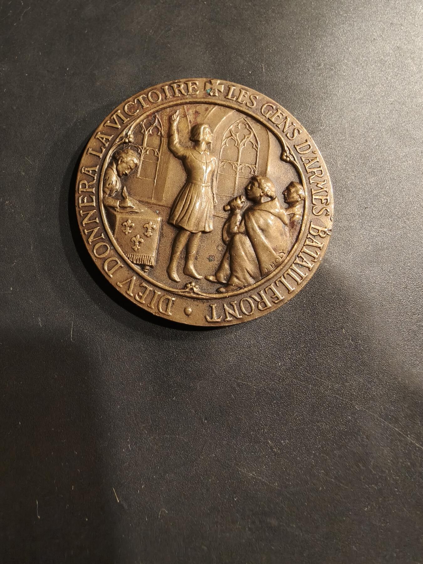 老王徽章第184期 法国圣女贞德解围奥尔良城500周年大铜章     直径50mm    重量59.3g