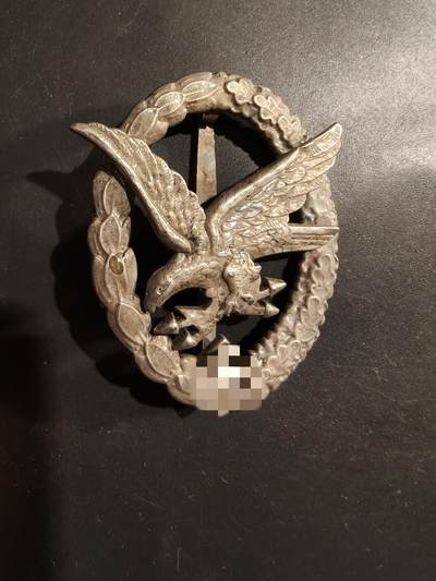 老王徽章第184期 - 德三空军通信员/机枪手奖章   后造