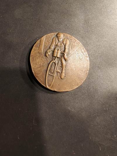 老王徽章第184期 - 法国自行车竞赛铜章    直径32mm    重量15.1g