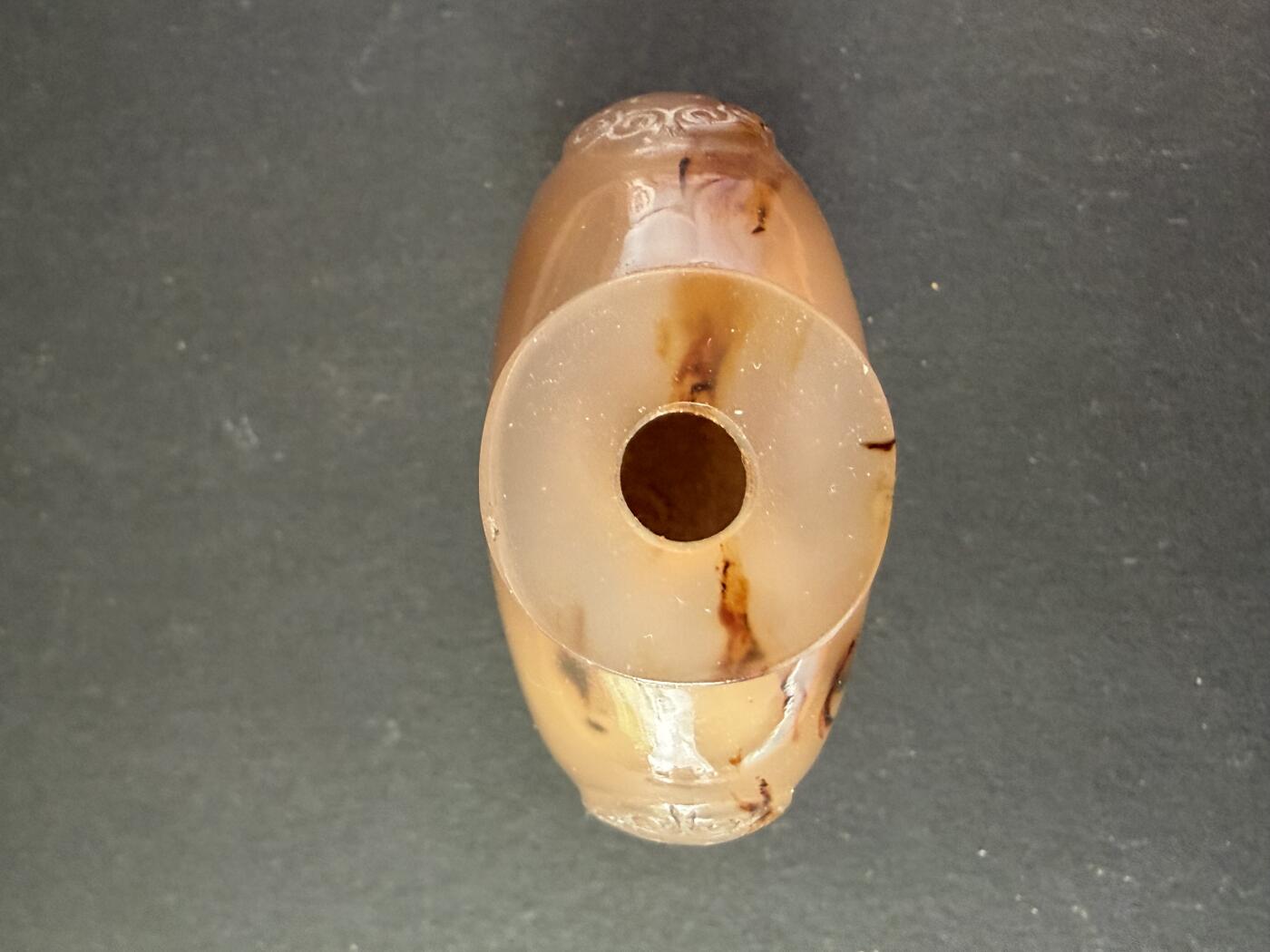 海外回流春节专场（三） 精品-法国回流清代玛瑙铺首鼻烟壶（温润，器型大，高6.2cn，品相好）