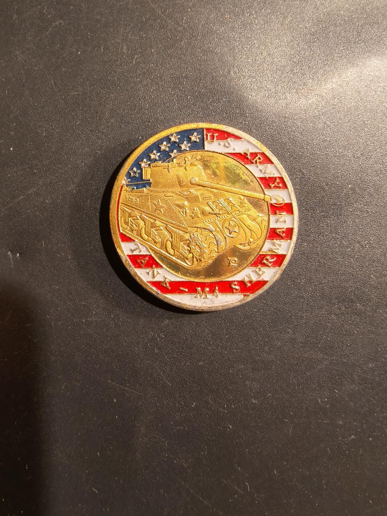 老王徽章第184期 美国陆军M4谢尔曼坦克纪念章