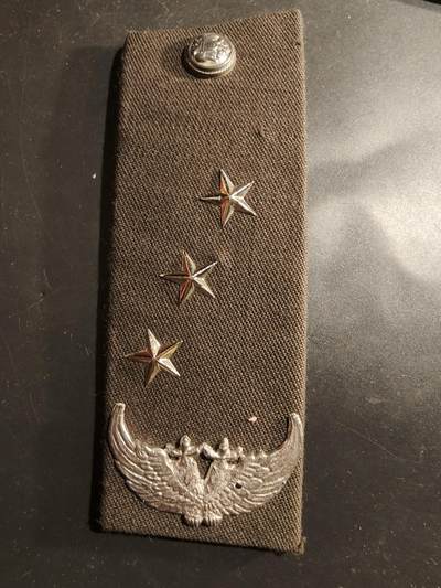 老王徽章第184期 - 希腊上校肩章