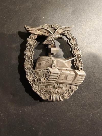 老王徽章第184期 - 德三坦克突击奖章    后造
