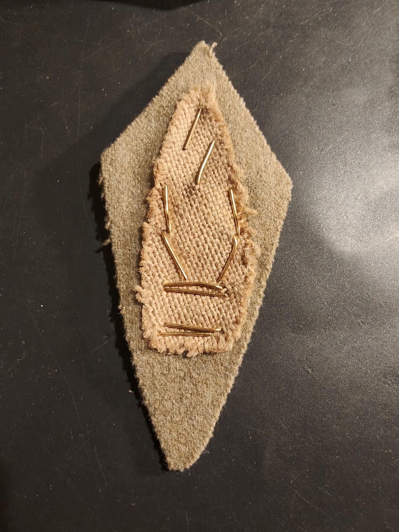 老王徽章第184期 意大利财政警察中尉军衔臂章