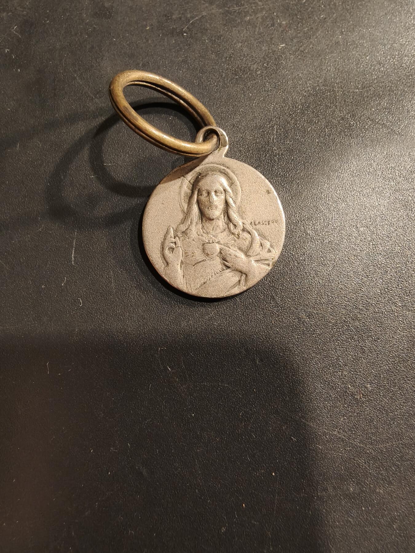 老王徽章第184期 法国天主教会纪念章