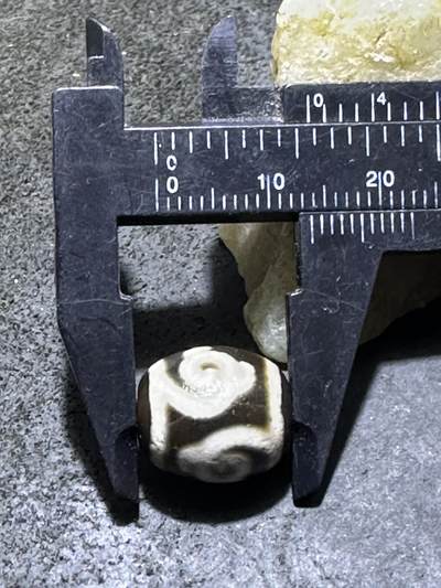 仅此一颗，精品藏传玛瑙度母天珠一颗， 仅此一颗，精品藏传玛瑙度母天珠一颗，