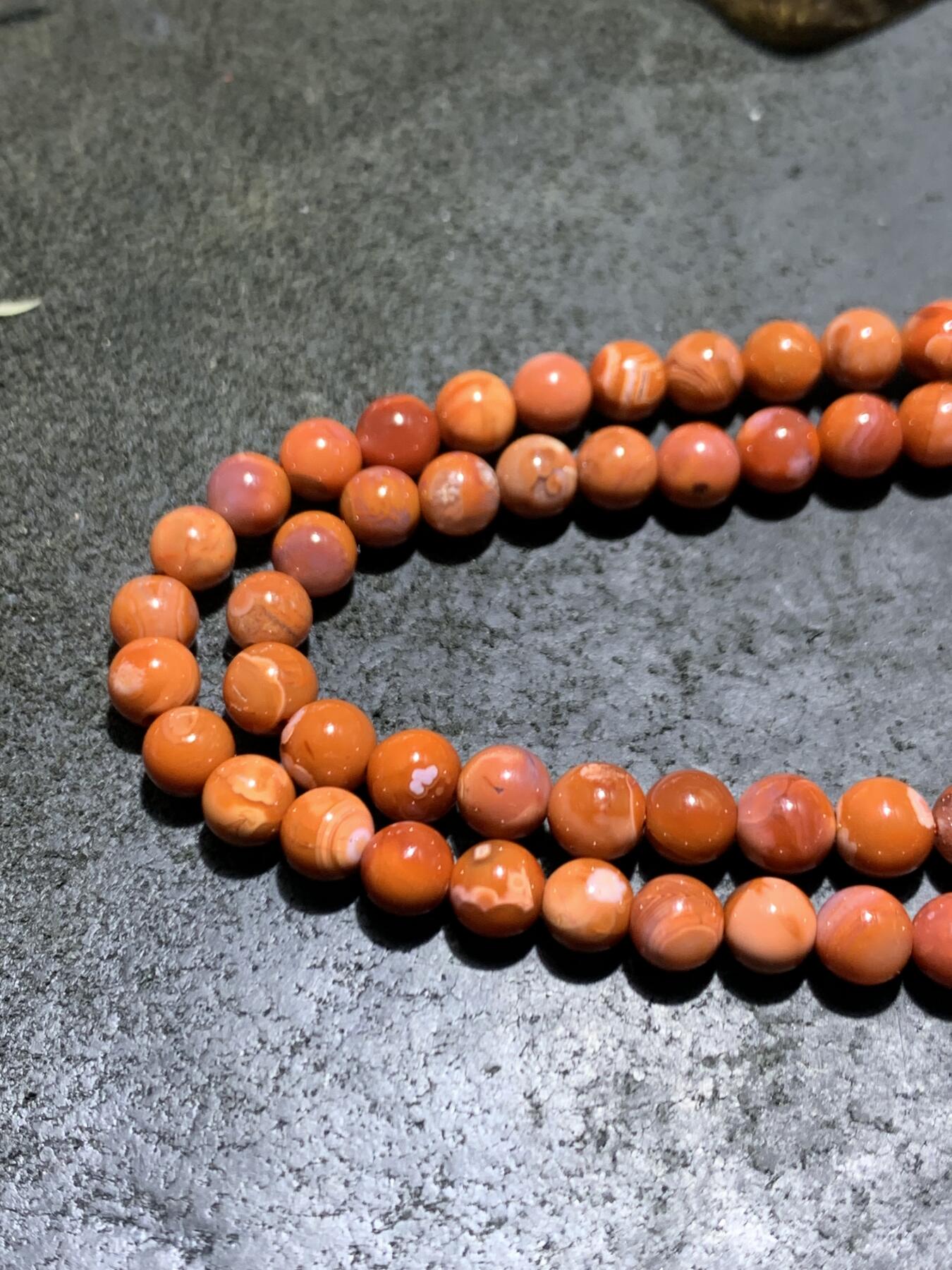 精美川料南红玛瑙多圈手串一条，