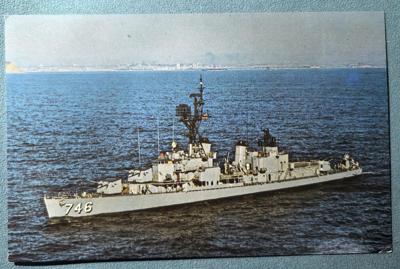 号角文化祝福各位藏友春节大吉马年入好藏 盛世勋华——号角文化勋章邮票专场拍卖第306期    美国冷战时期军舰专题明信片 陶西格号（DD-746）驱逐舰  