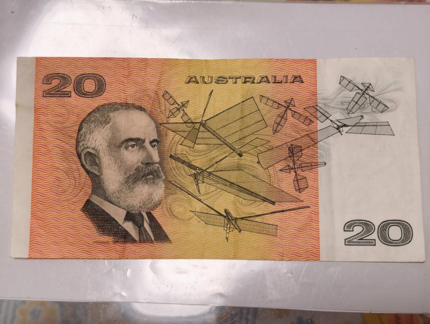 春节钱币瓷器清货捡漏拍场