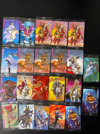 NO.25 好又多金牌大场，新年专场（上）一马当先，大吉大利！每周一站式配齐，方便凑单！（周5晚9点截拍，卖家送拍0抽成！） - 小浣熊 30周年 食品卡 散卡 大编+小编 原袋22张 出厂品相不予退换