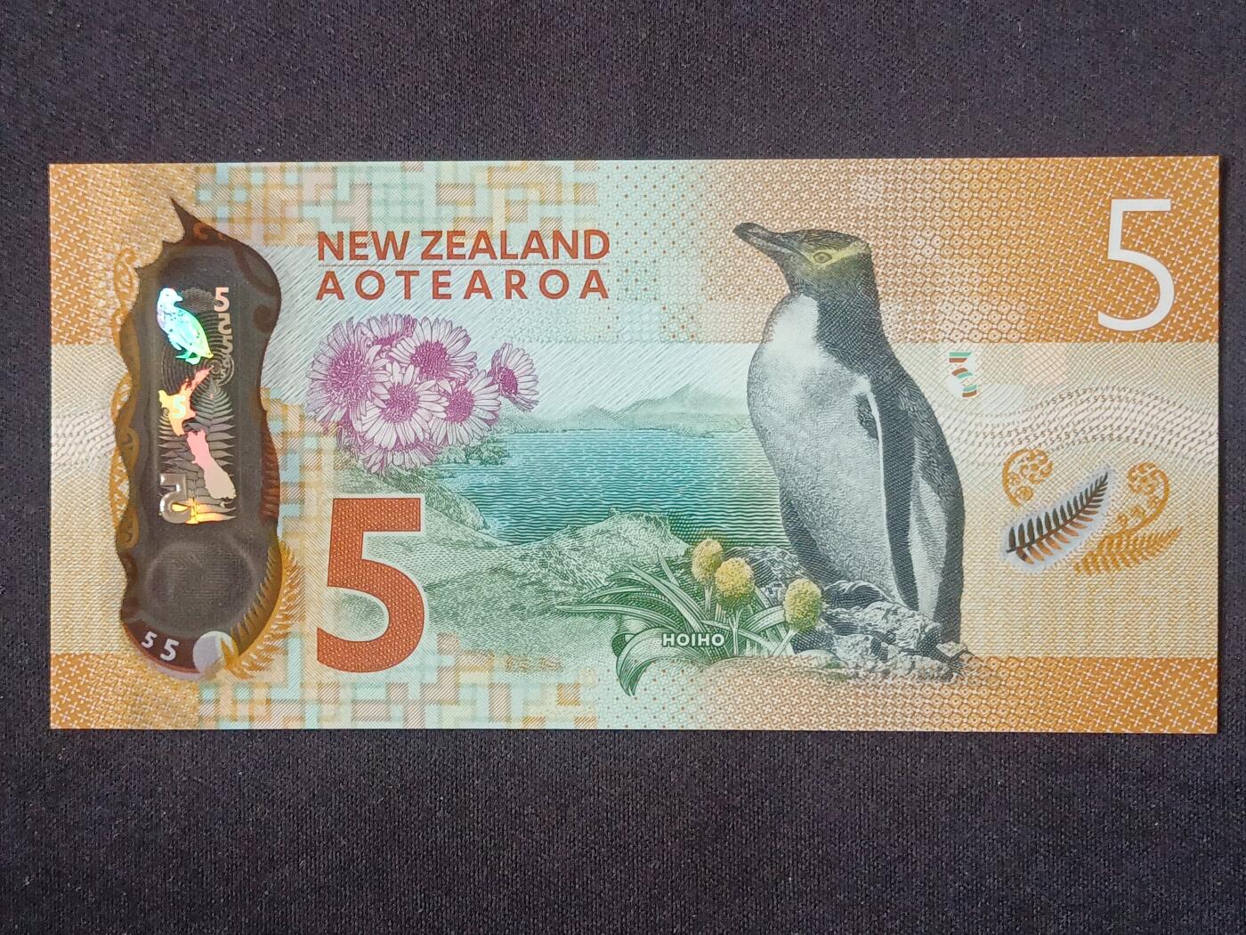 【游宝拍卖】丙午马年第5期 新西兰-5元【全新UNC】