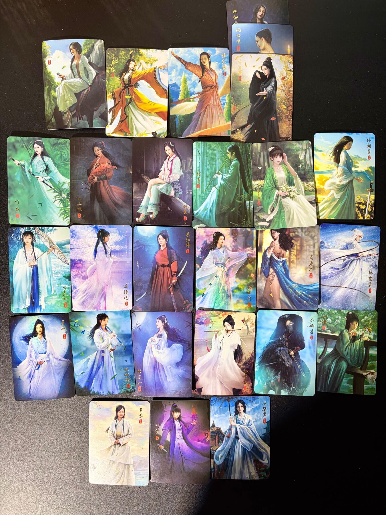 NO.25 好又多金牌大场，新年专场（下）马到成功，万事亨通！每周一站式配齐，方便凑单！（周6晚9点截拍，卖家送拍0抽成！） 【套卡】武侠 武侠女卡27张一套(正面中景，背面远景) 普卡