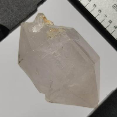 七河·世界世界币章杂件矿标化石小拍（总第38期） - 藏家出品 X727（2） 云贵闪灵水晶原石 本件拍品由合作藏家邮寄