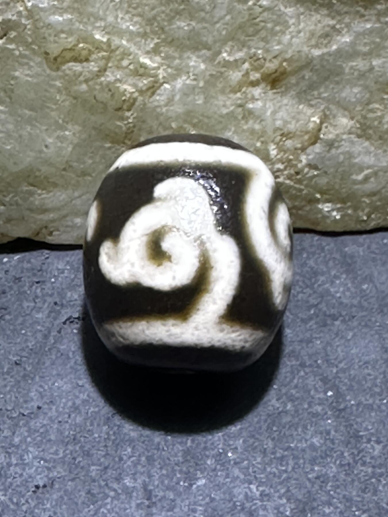 仅此一颗，精品藏传玛瑙度母天珠一颗，