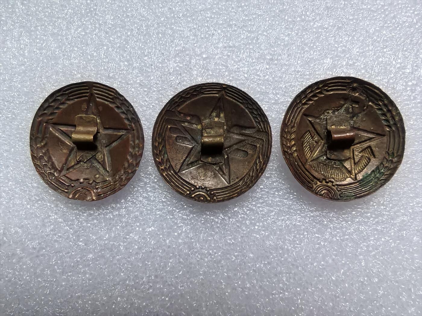 稀少50年代老徽，徽中的天花板，品见图自定，实物拍摄，按图发货，看好再拍