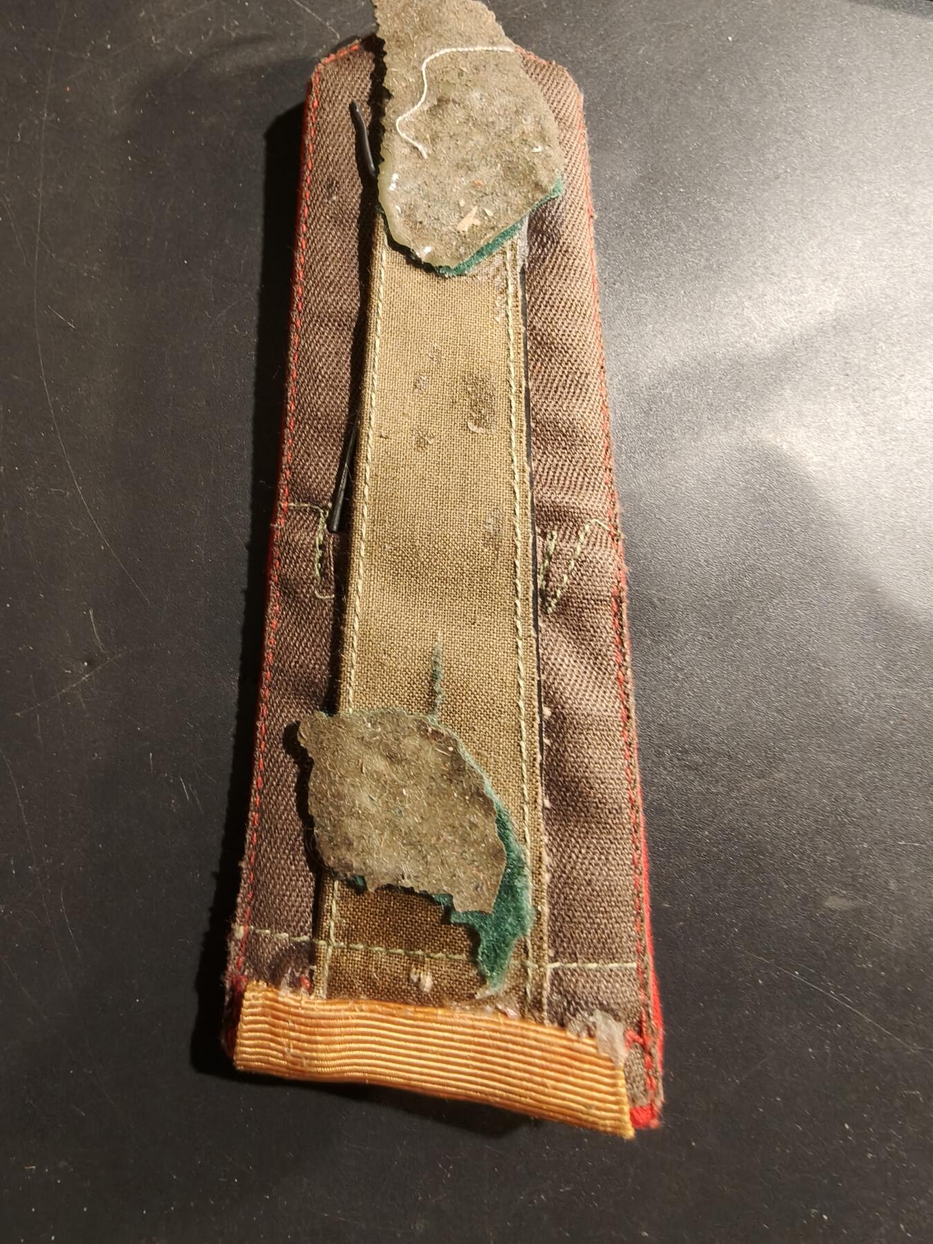 老王徽章第184期 越南人民军陆军上尉肩章