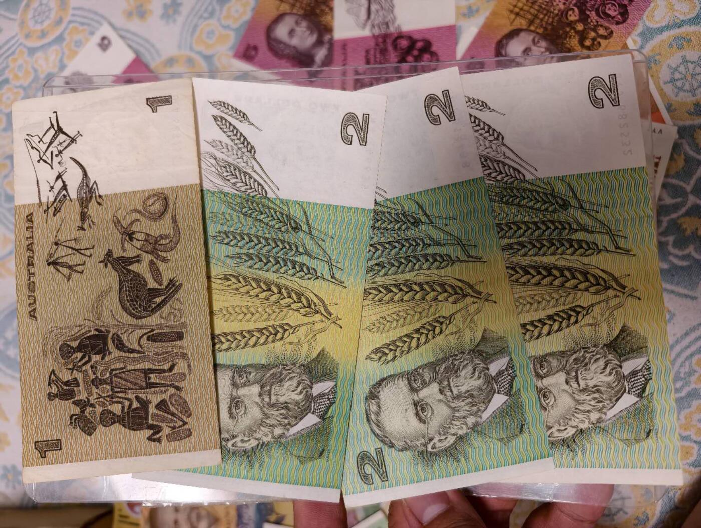 春节钱币瓷器清货捡漏拍场