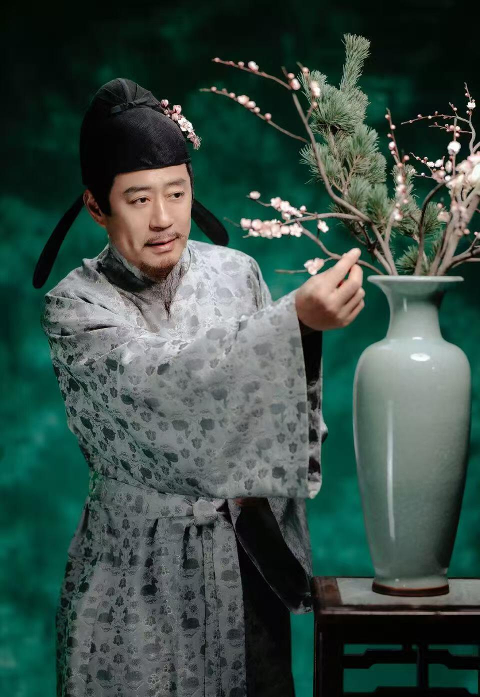 零元拍：刘钧老师亲签总台春晚《贺花神》二月杏花春帖！