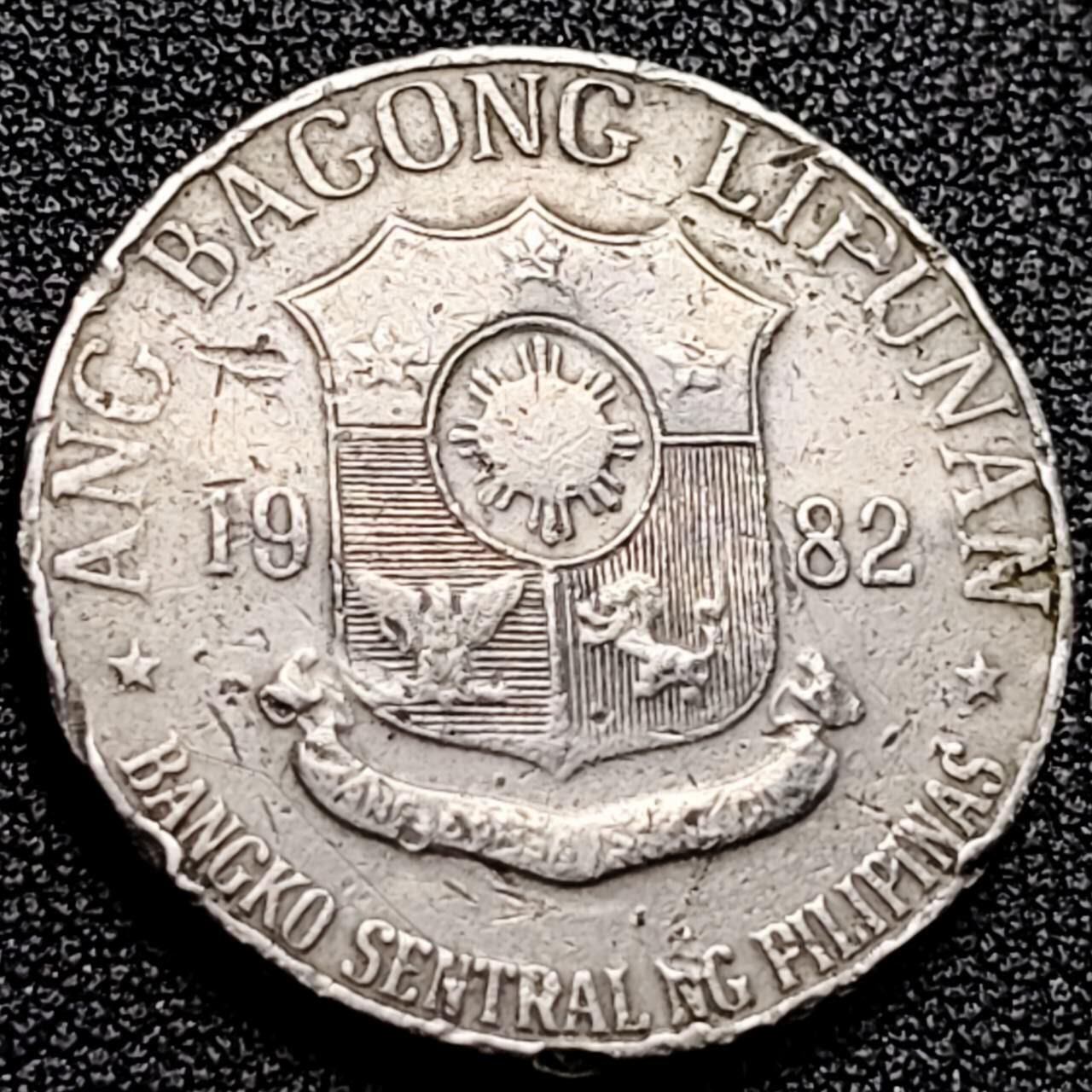 泉币菌-第198场- 新年快乐 新年第6场 本场拍品多 请提前出价 。