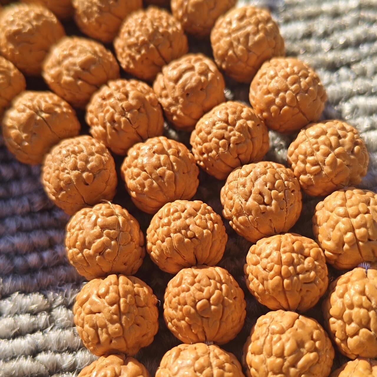 龙鳞纹五瓣小金刚