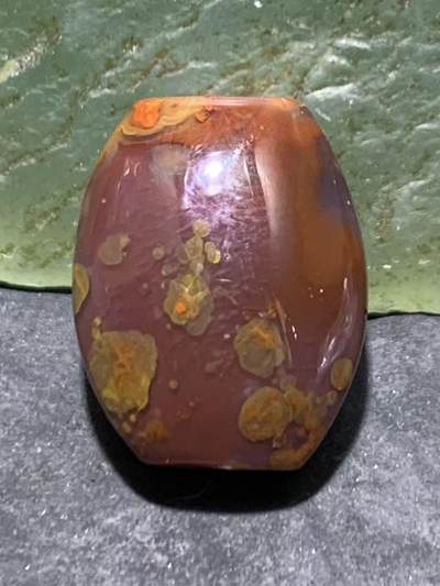 精美紫罗兰冻料草花纹战国红玛瑙勒子一颗！ - 精美紫罗兰冻料草花纹战国红玛瑙勒子一颗！