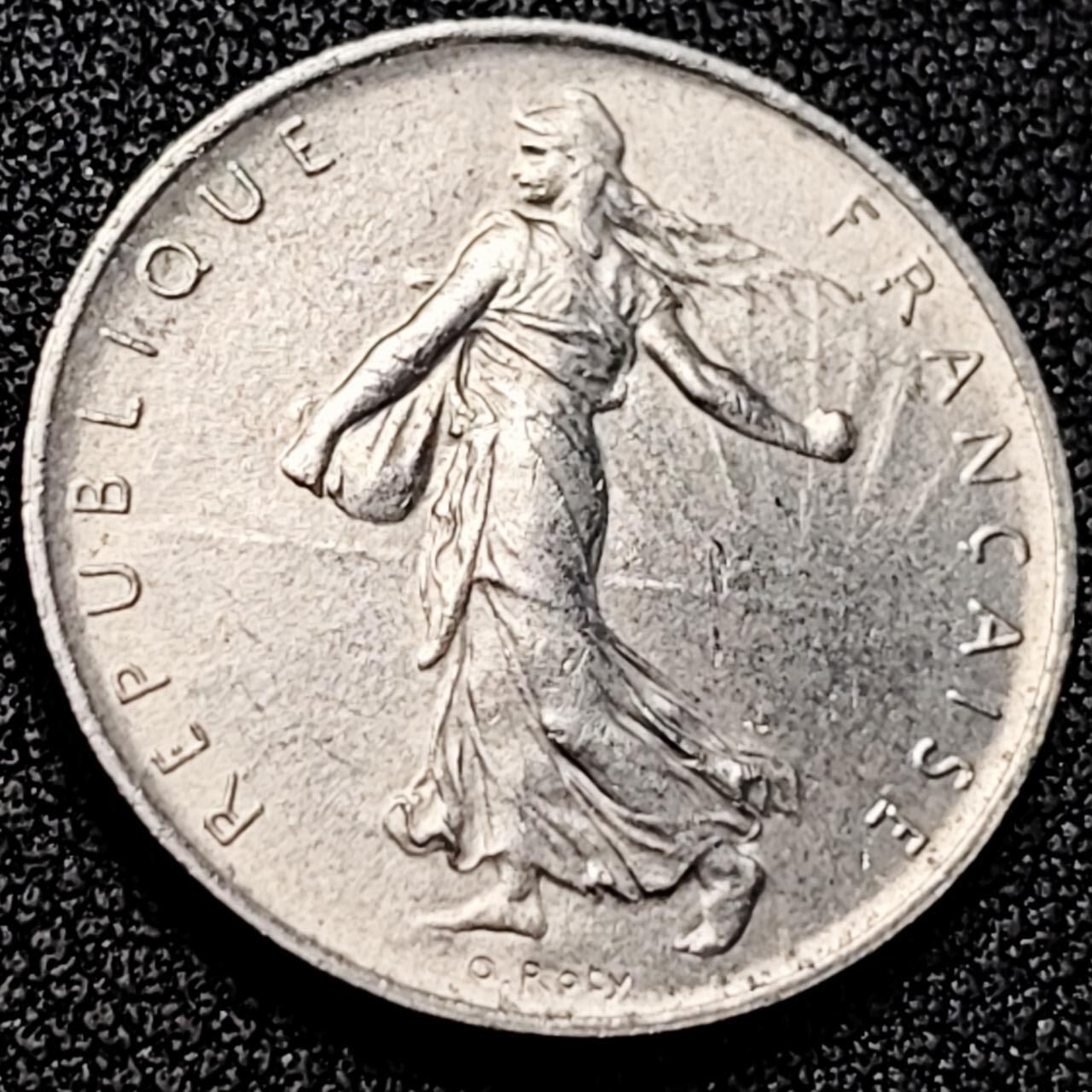 泉币菌-第198场- 新年快乐 新年第6场 本场拍品多 请提前出价 。