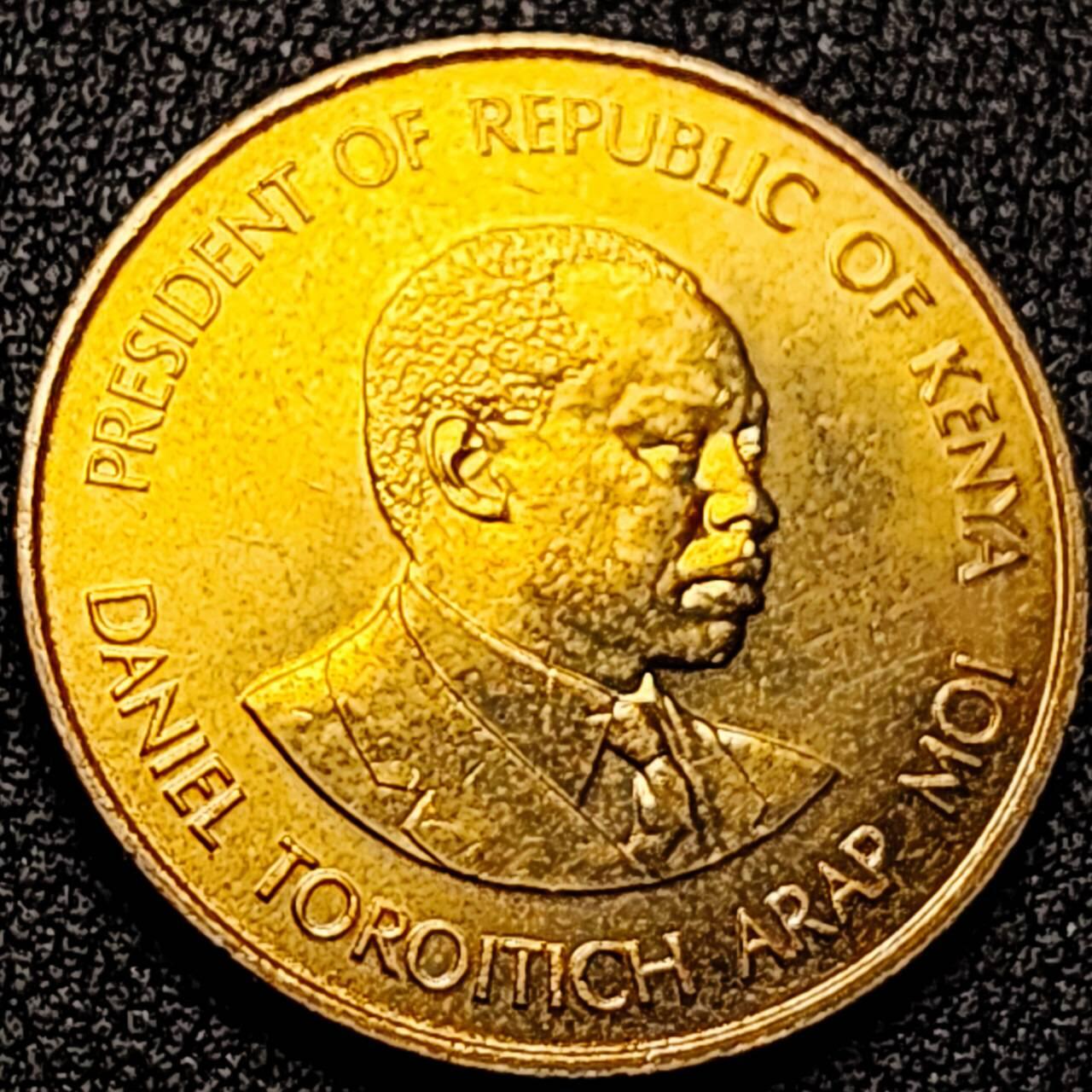 泉币菌-第199场- 新年快乐 新年第7场 本场拍品多 请提前出价 。