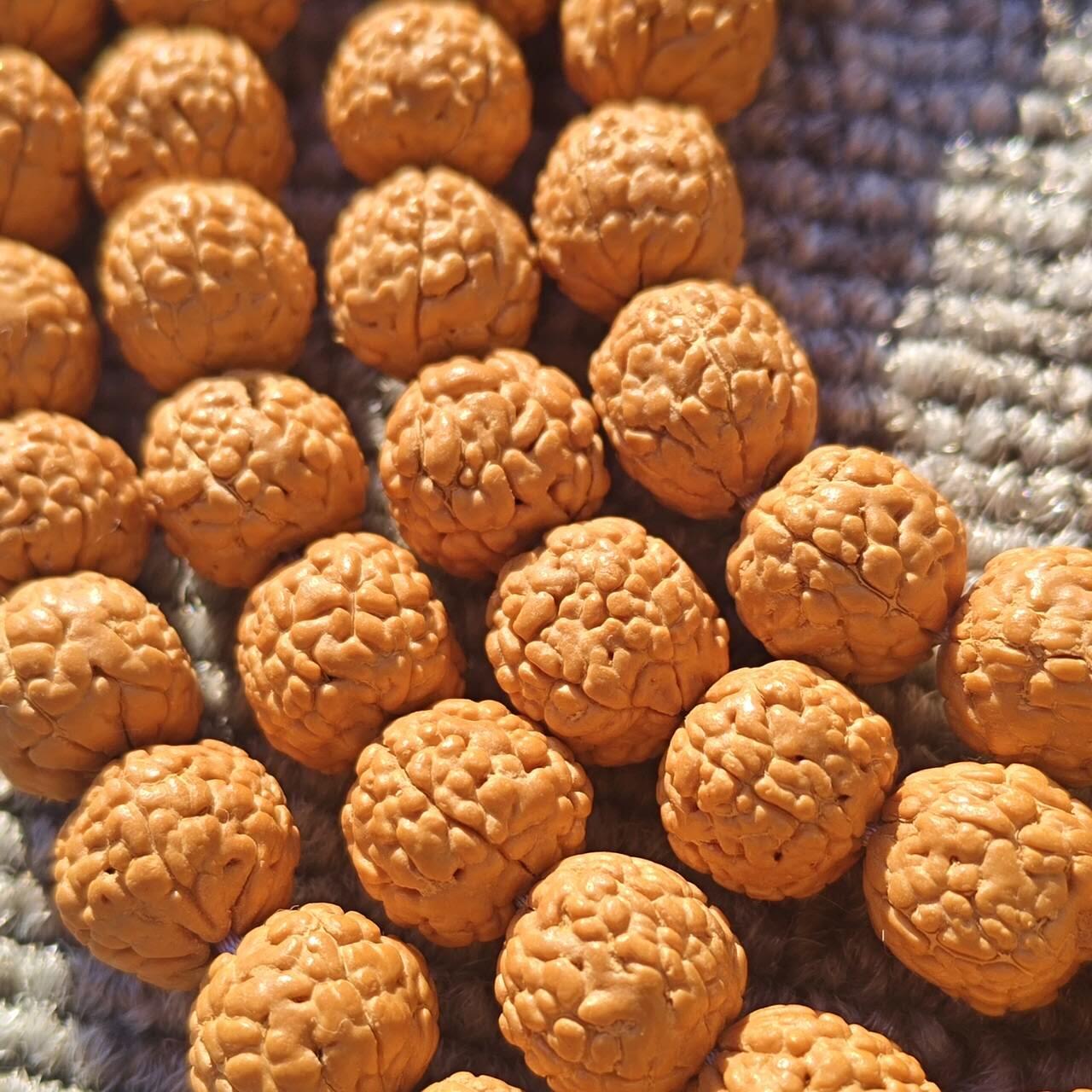 龙鳞纹五瓣小金刚