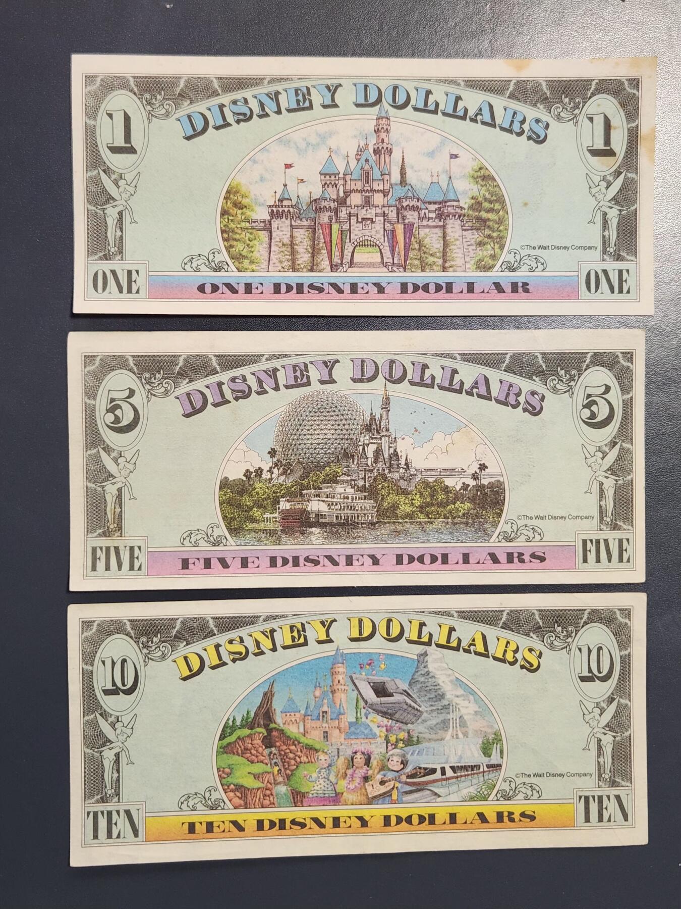 2月24号晚上8点 外国纸币自动截拍第30场 迪士尼1994年1-5-10元 极美品一套
