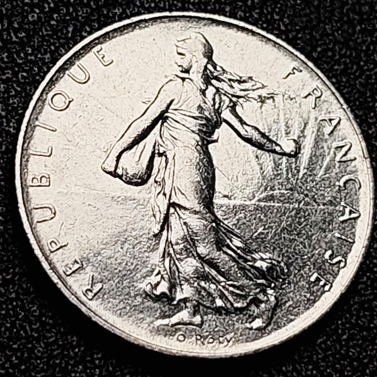 泉币菌-第198场- 新年快乐 新年第6场 本场拍品多 请提前出价 。