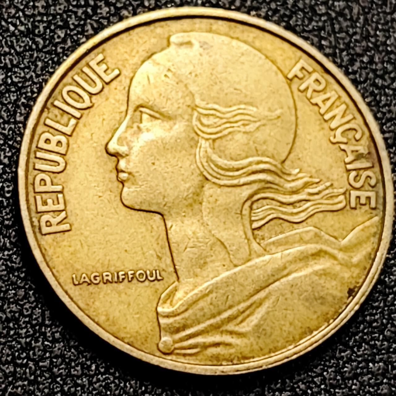 泉币菌-第198场- 新年快乐 新年第6场 本场拍品多 请提前出价 。