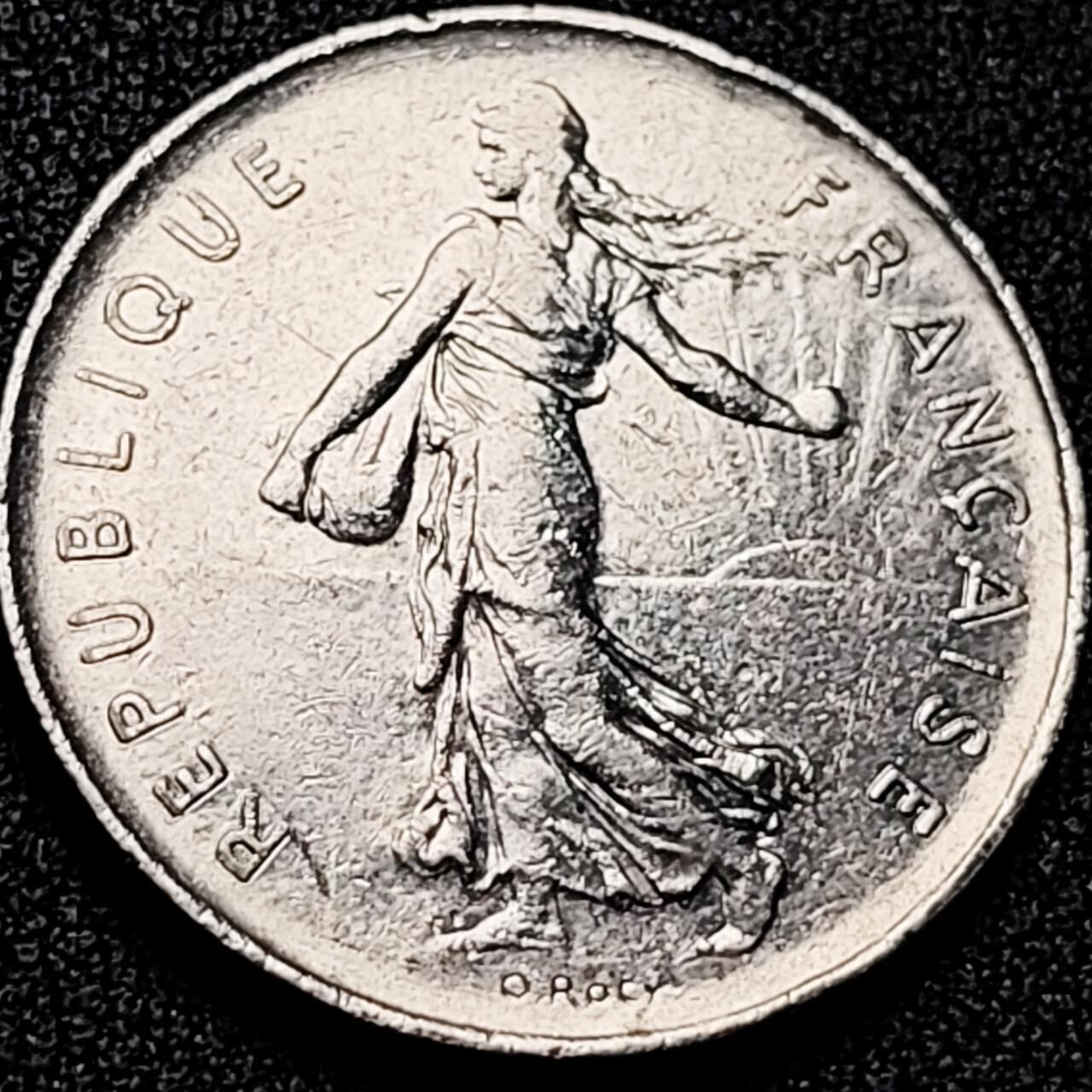 泉币菌-第198场- 新年快乐 新年第6场 本场拍品多 请提前出价 。