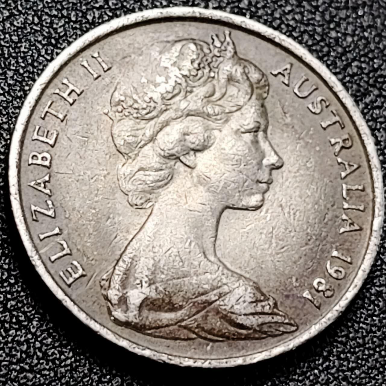 泉币菌-第198场- 新年快乐 新年第6场 本场拍品多 请提前出价 。