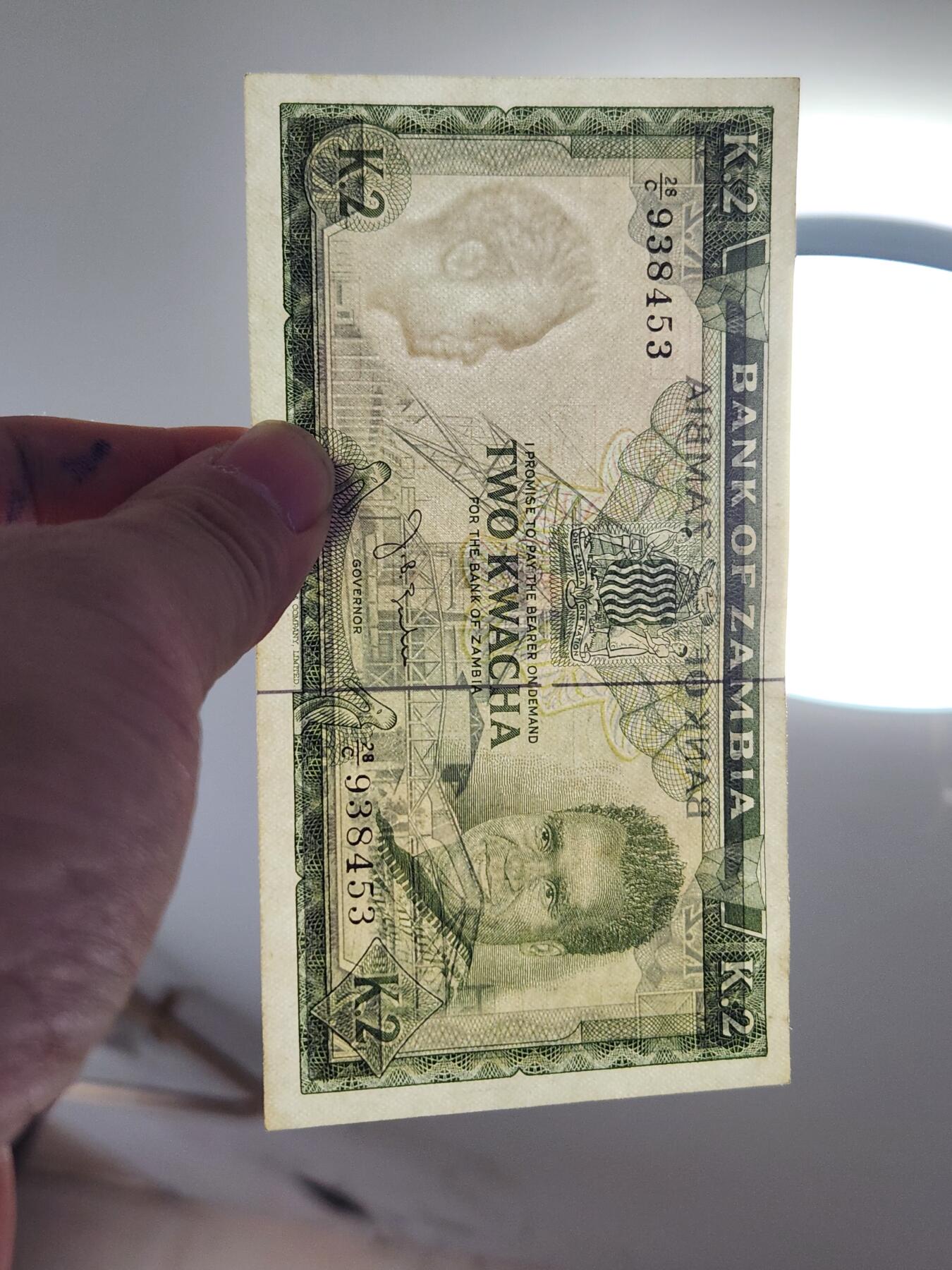 2月23号晚上8点 外国纸币自动截拍第29场 赞比亚 1968年2宽扎 原票极美品 稀少签名