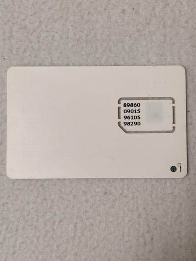 易卡拍卖第77期《手机卡专场》 - 双面白板（固芯）（15为山东版）。品相如图所示！（卡友出品。爱心义拍。）