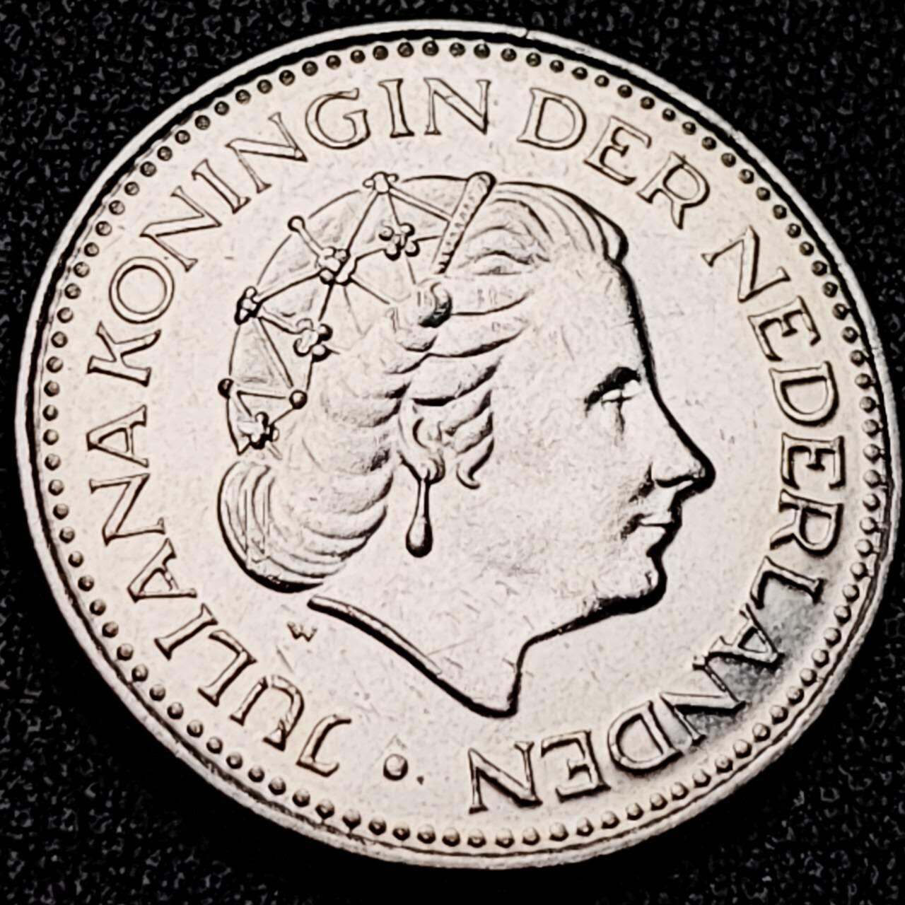 泉币菌-第199场- 新年快乐 新年第7场 本场拍品多 请提前出价 。