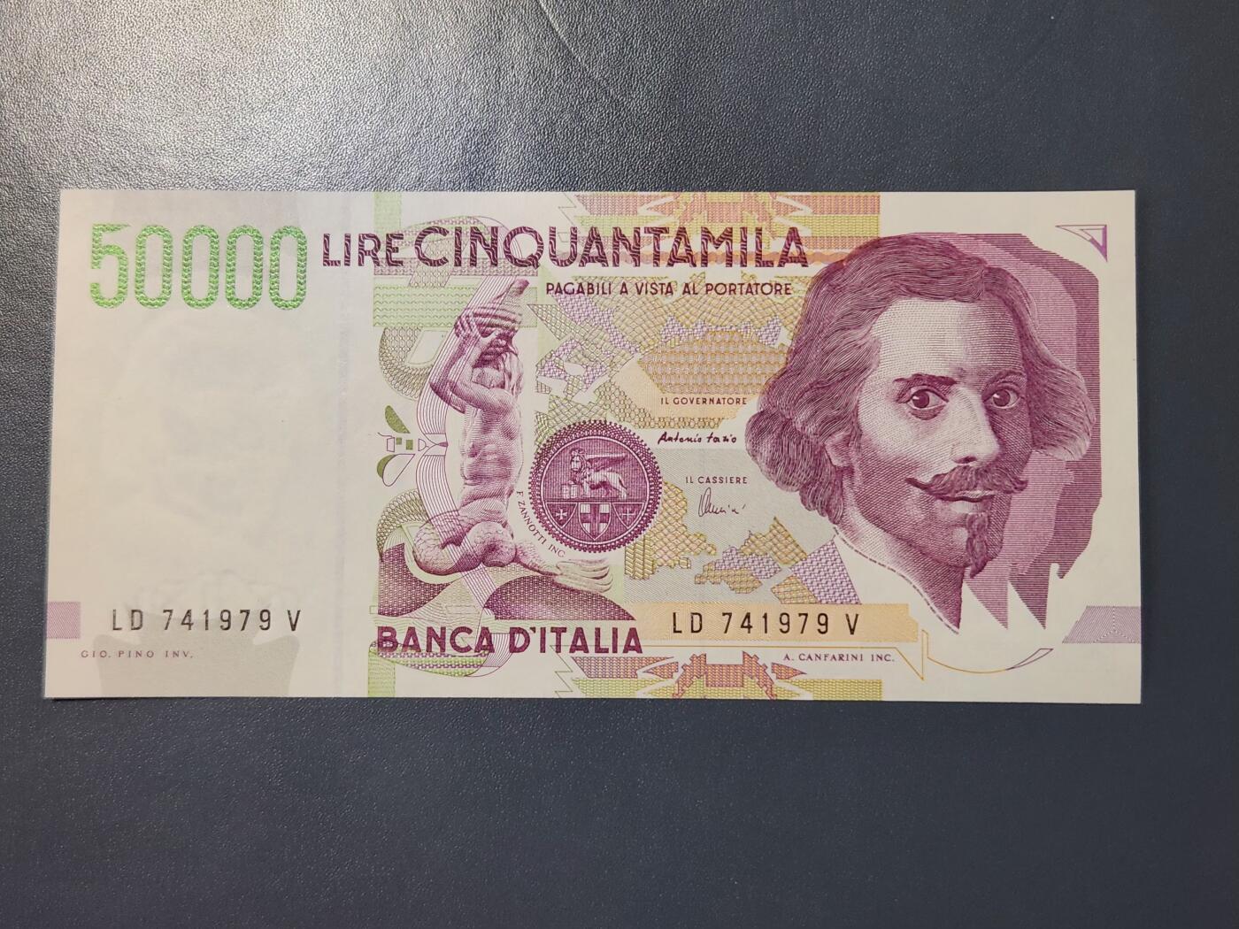 2月23号晚上8点 外国纸币自动截拍第29场