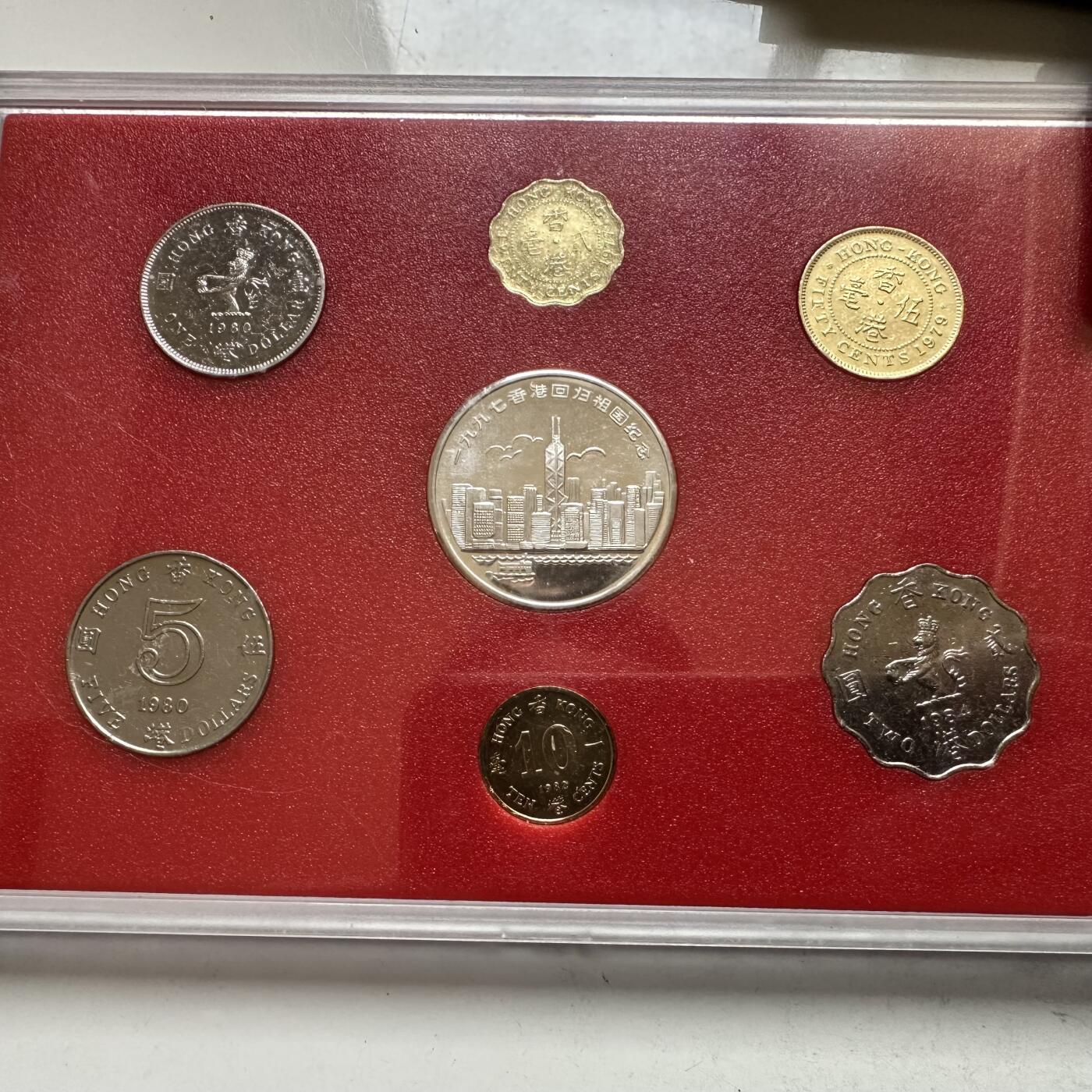 🌹外币初藏🌹🐯2026年第20场 正月十五正常发货 香港回归女王版纪念套币