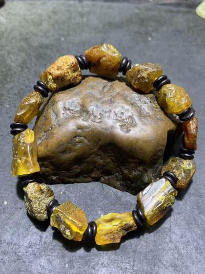 原皮蜜蜡随形原石手串一条， - 原皮蜜蜡随形原石手串一条，